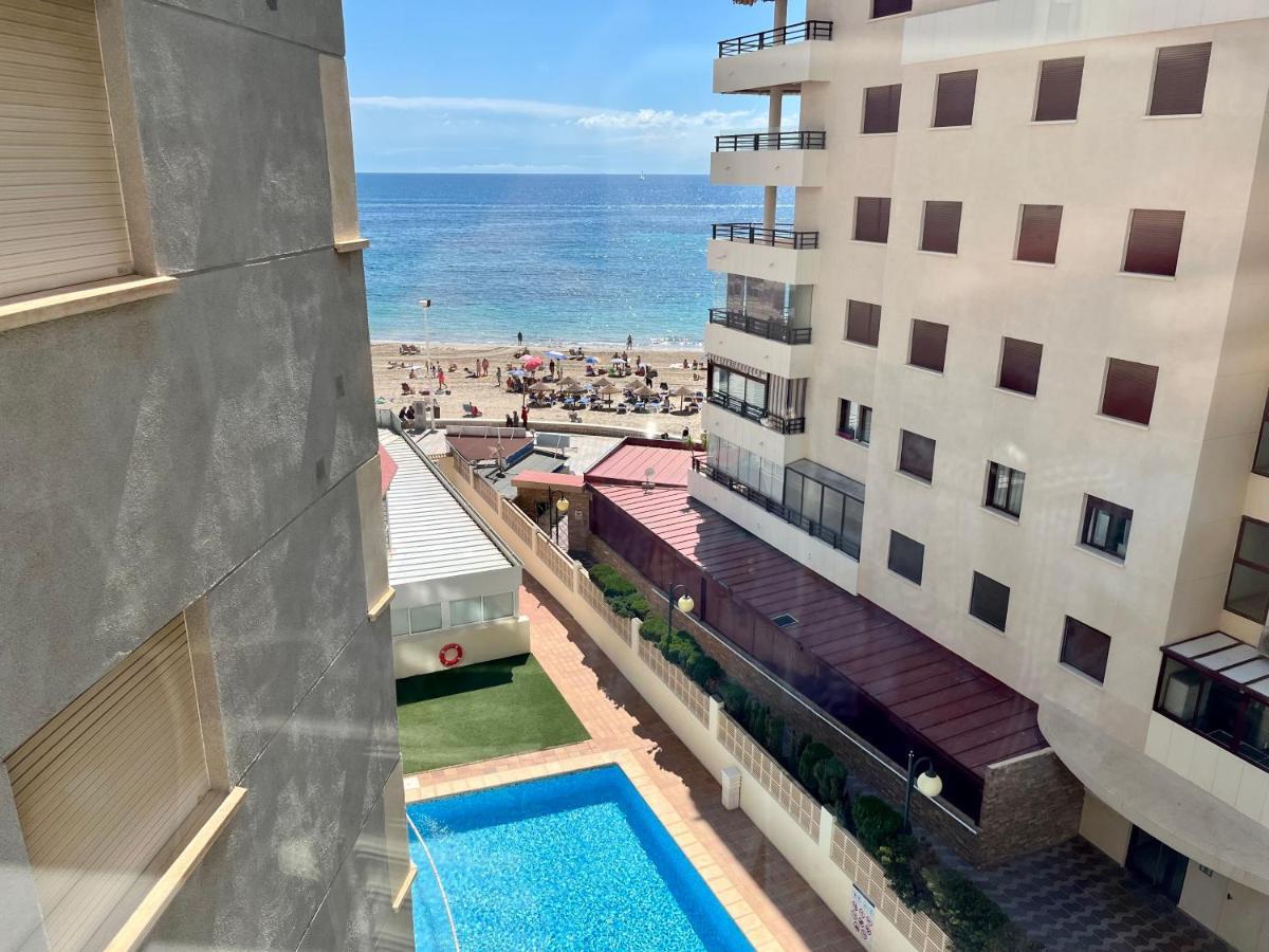 Modern Apartment On The Beach With Pool Calpe Exterior foto